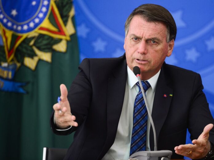 Bolsonaro-auxilio