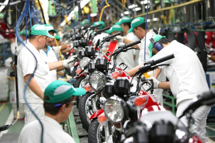 Faturamento-do-Polo-Industrial-de-Manaus-tem-recuo