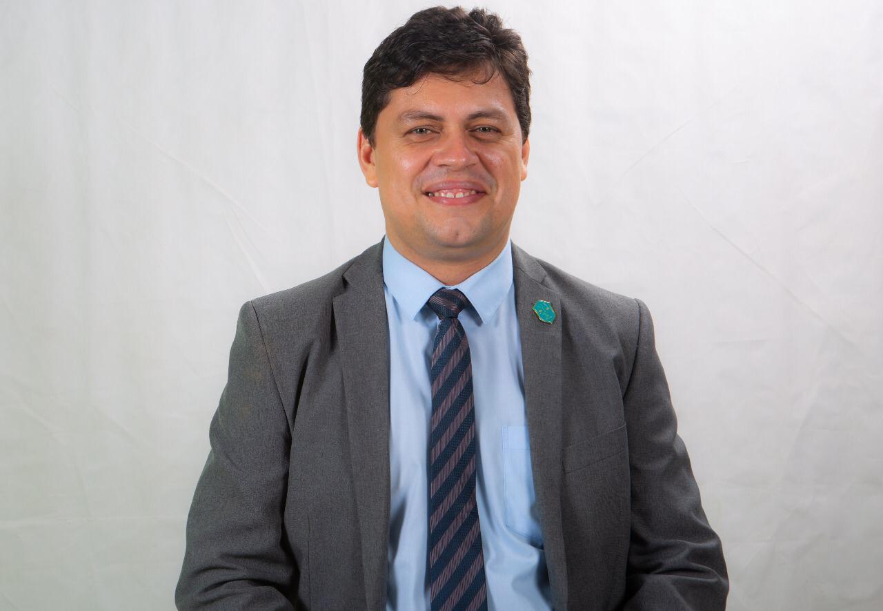 Marcelo Amil anuncia filia&ccedil;&atilde;o ao PSOL e coletivo de mulheres deve filiar-se  ao PCdoB - O Convergente