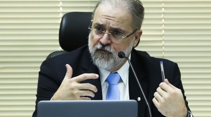 augusto_aras_01