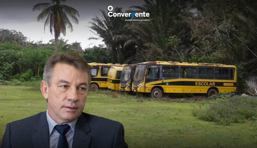 Antonio Denarium vai contratar 32 empresas para prestar serviços de transporte escolar, porém denúncias apontam ônibus da zona Rural abandonados