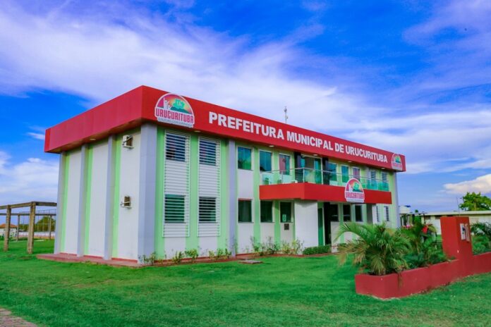 fachada-da-prefeitura-municipal-de-urucurituba