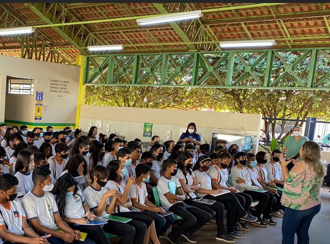Ouvidoria do TCE-AM orienta estudantes do interior do Estado a fiscalizar  uso dos recursos p&uacute;blicos - O Convergente