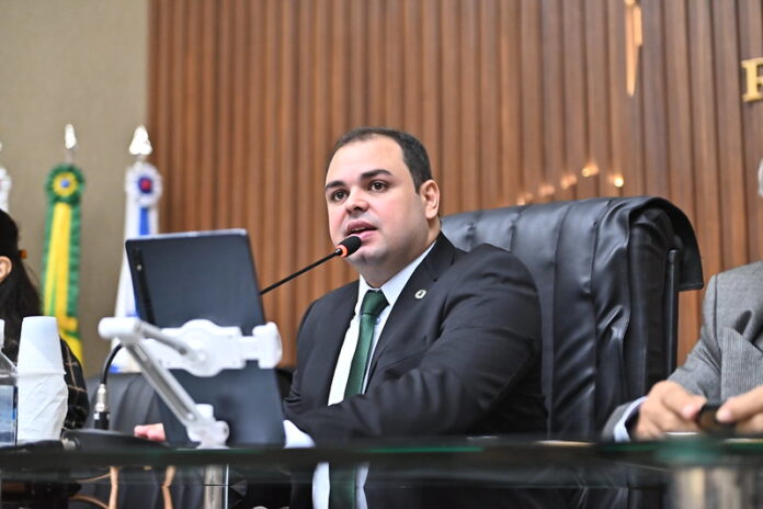 Roberto Cidade Dengue, Grávidas, PL, Roberto Cidade, Política,