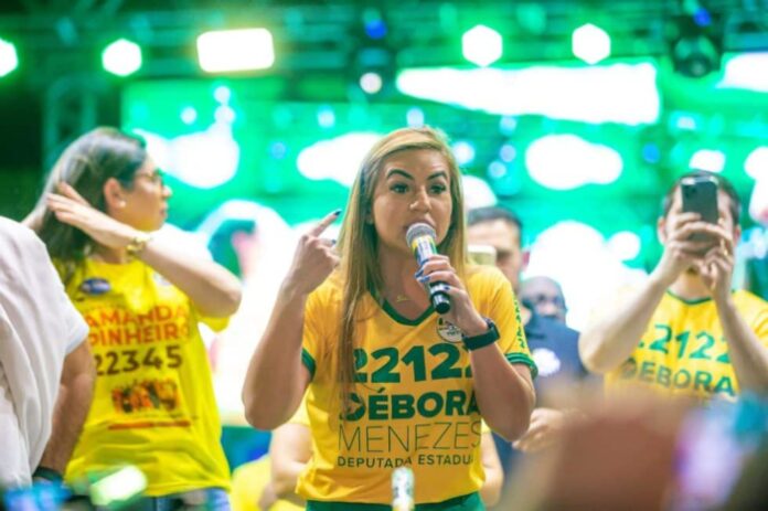 Debora-Menezes Débora Menezes é criticada nas redes após propositura de título para Michelle Bolsonaro