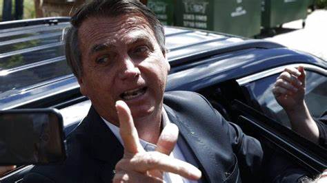 Bolsonaro diz em depoimento à PF que compartilhou sem querer o vídeo que questionava o sistema eleitoral