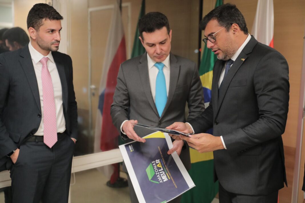 Wilson Lima apresenta ‘Amazonas Meu Lar’ ao ministro das Cidades e para a presidente da Caixa