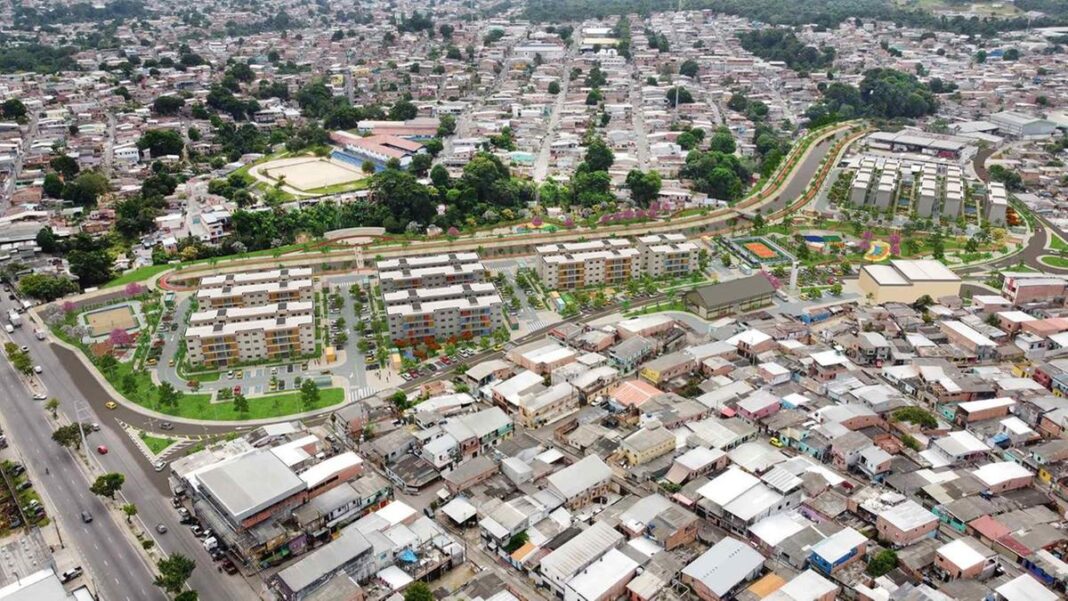 Wilson Lima autoriza indenizações para mais 103 famílias da Sharp e Manaus 2000