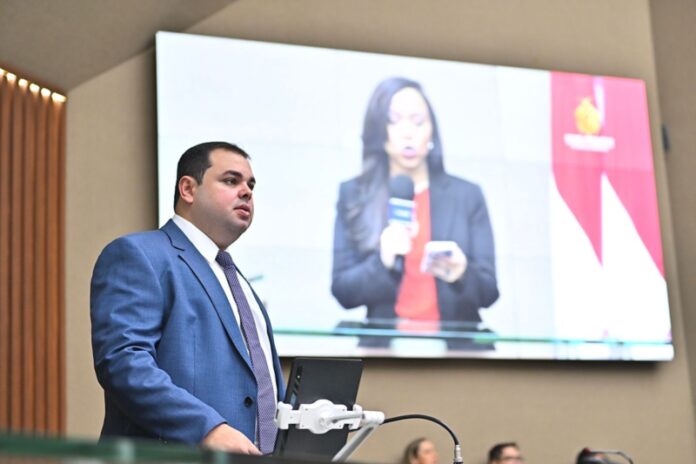 cidade oc Roberto Cidade cobra, mais uma vez, presença do superintendente do DNIT no Amazonas
