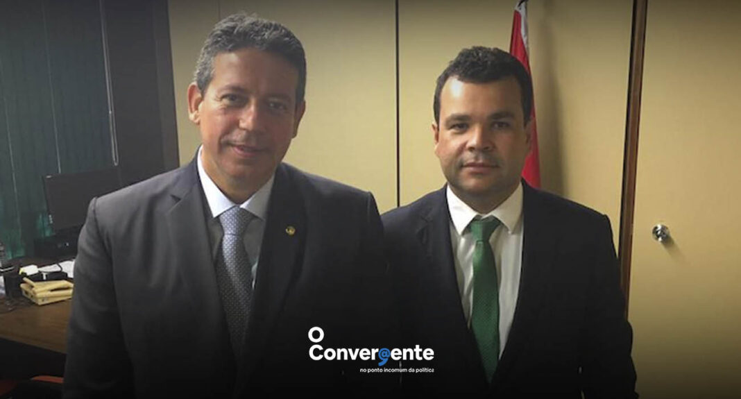 Ex-assessor de Lira é alvo da PF sobre desvios de dinheiro em Alagoas