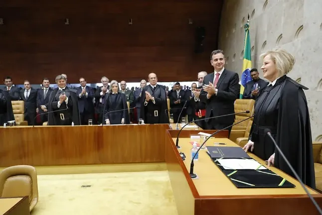 STF retorna aos trabalhos com posse de Zanin e votação de pautas polêmicas