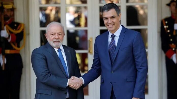 lula espanha Lula conversa com primeiro-ministro espanhol e aposta na proximidade entre os países para acelerar acordo