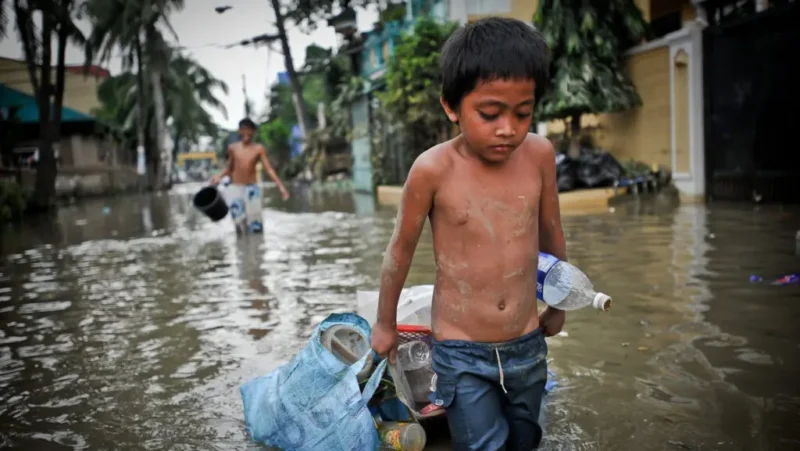Desastres climáticos podem causar deslocamento de quase 1,5 milhão de crianças no Brasil, aponta pesquisa