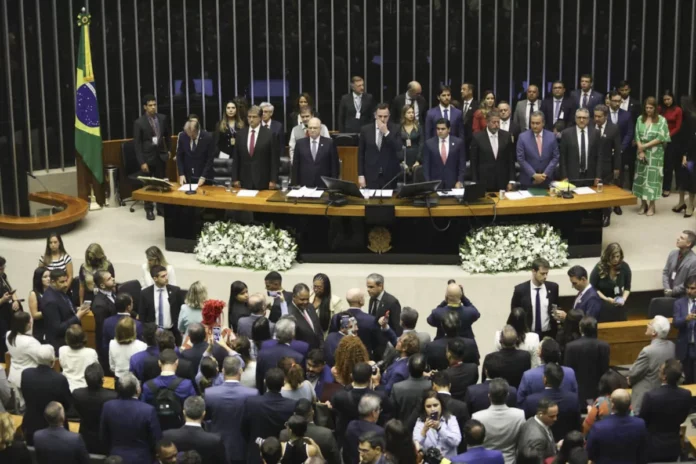 Congresso, Lula, Reforma industrial