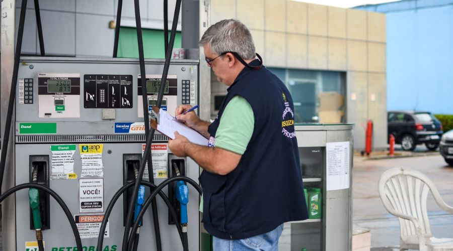 Gasolina, Pesquisa, Preços, ProconAM,