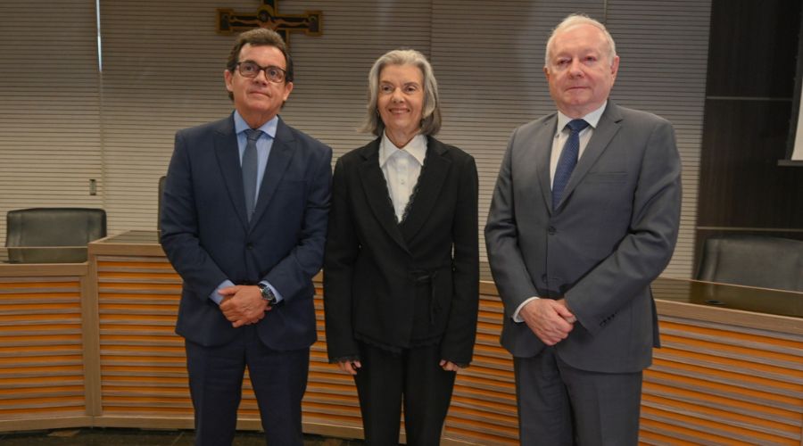 TSE, Cármen Lúcia, Justiça Eleitoral,. TRE-AM,