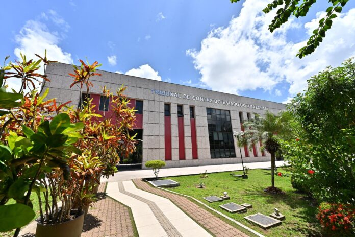 fachada tce - foto joel arthus