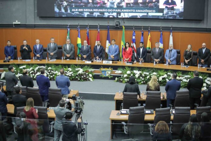 Aleam-reforca-compromisso-com-desenvolvimento-sustentavel-da-Amazonia-em-reuniao-do-Parlamento-Amazonico-Foto-Eduardo-Andrade