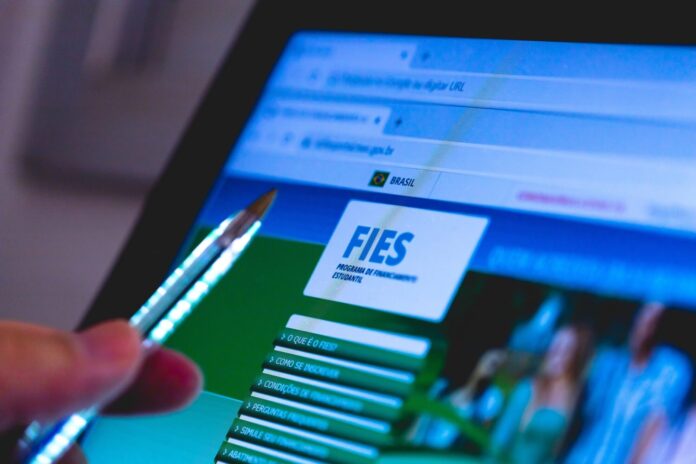 FIES-1980x1320