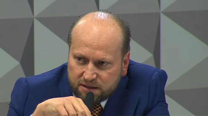 Senador pede quebra de sigilo bancário de empresas com participação de Nelson Wilians