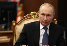 Partido ligado a Putin caminha para maioria ampliada no Parlamento russo