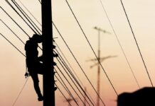 MP pede paralisação da troca de fiação elétrica por 30 dias em Manaus Foto: reprodução