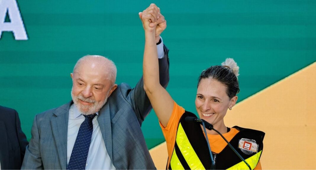 Redes Sociais / Lula
